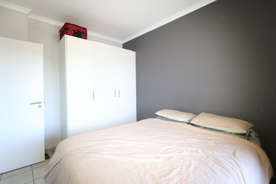 To Let 2 Bedroom Property for Rent in Parklands Western Cape